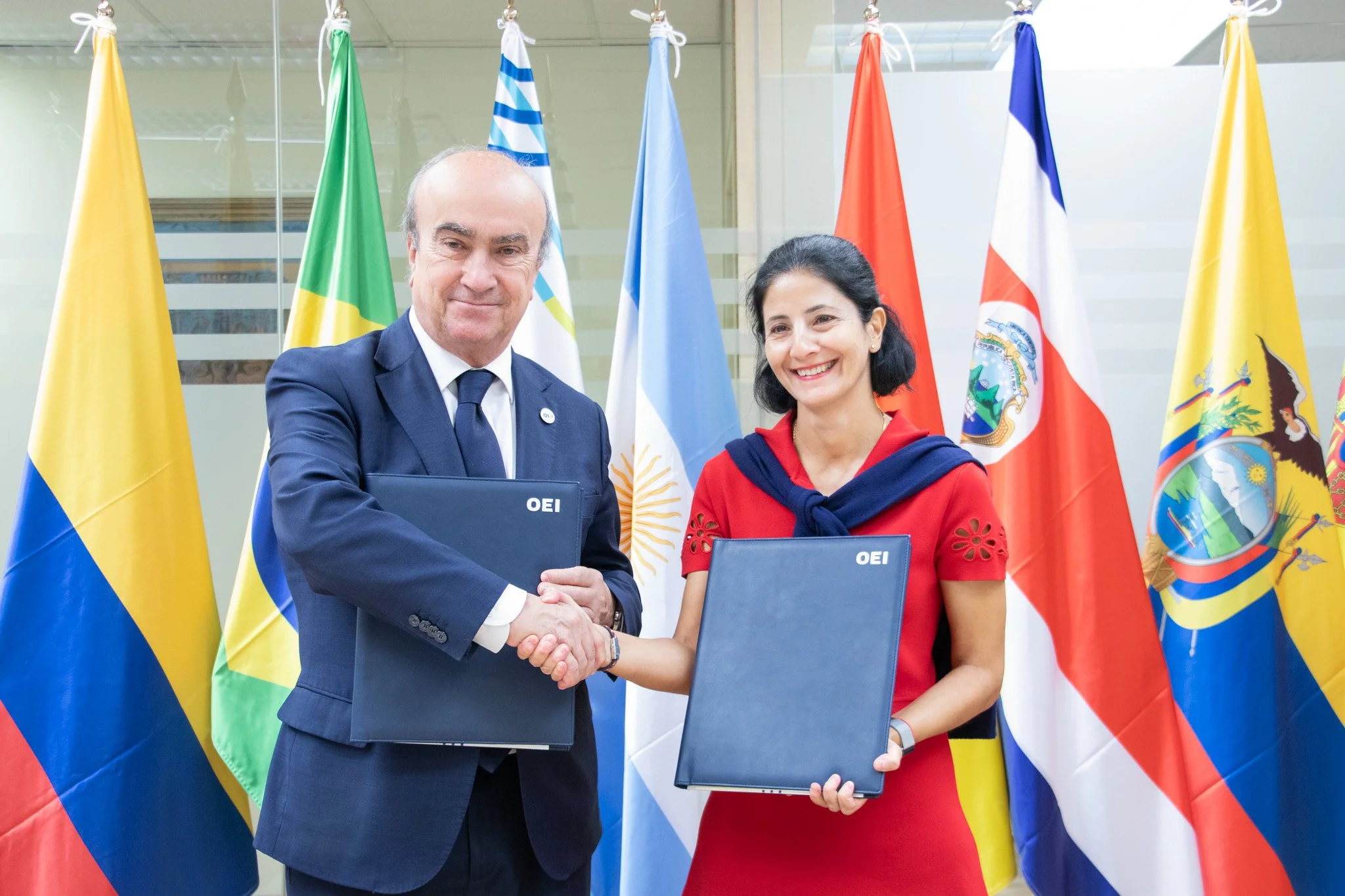 Iberoamérica Apuesta Por La Inclusión: OEI Y FOAL Aúnan Esfuerzos Para Impulsar La Educación Inclusiva En La Región