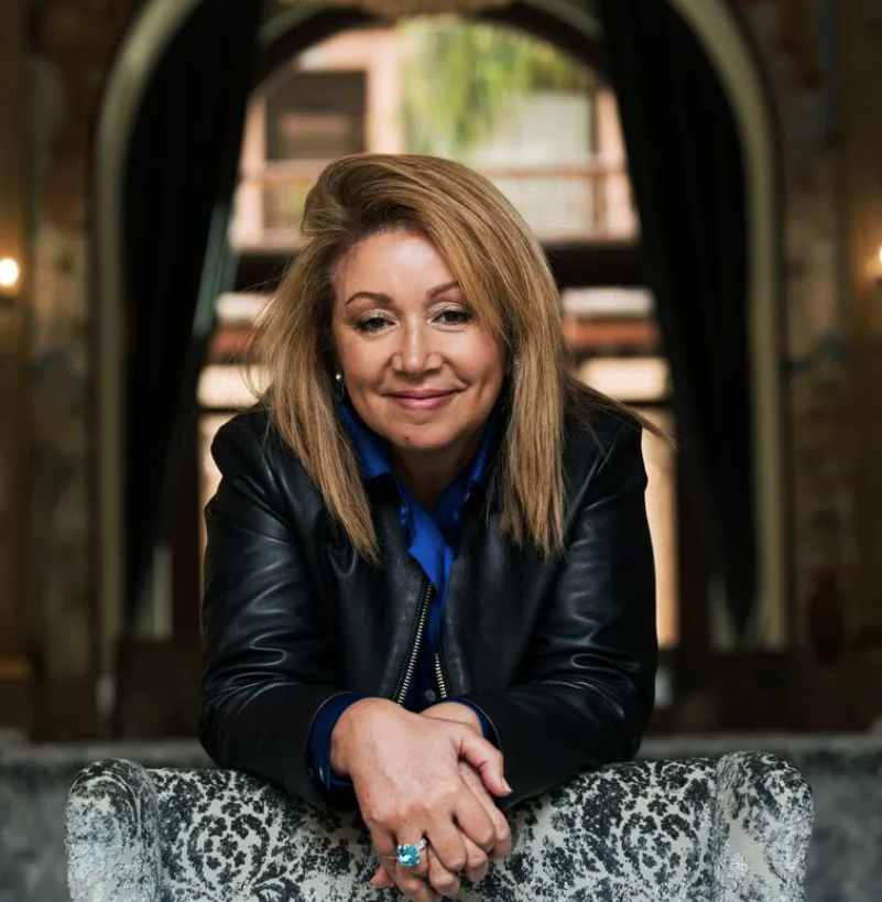 "Lidia Monzón: Desplegando el Potencial Humano en una Conversación Inspiradora\